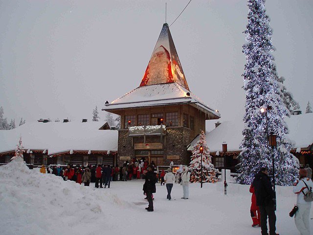 A catered chalet holiday is fun for the whole family, especially if they get to meet Father Christmas! 