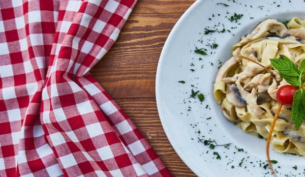 pasta with wine and mushrooms recipe